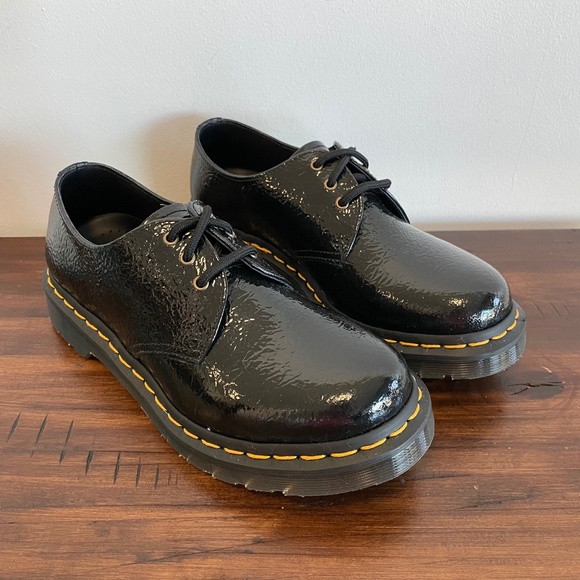Size 7 US Ladies 38 EUR Dr. Martens 1461 Black Distressed Leather Patent Oxford - Picture 3 of 9